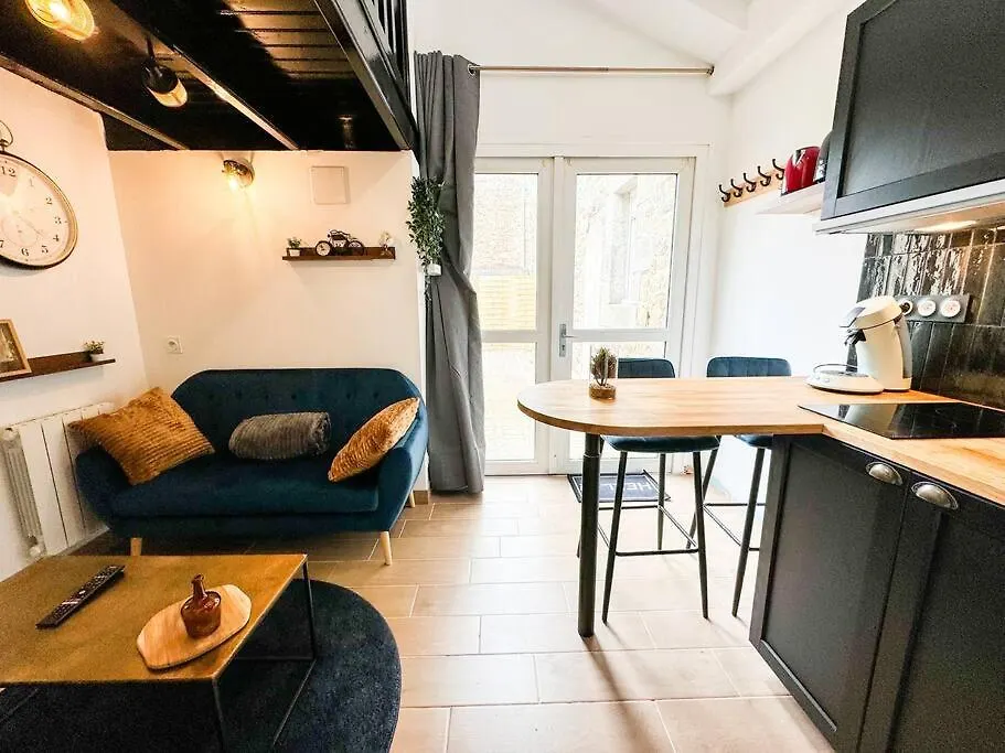 Apartment New: Calme Et Elegance *Face A La Gare*_Centrale Guingamp